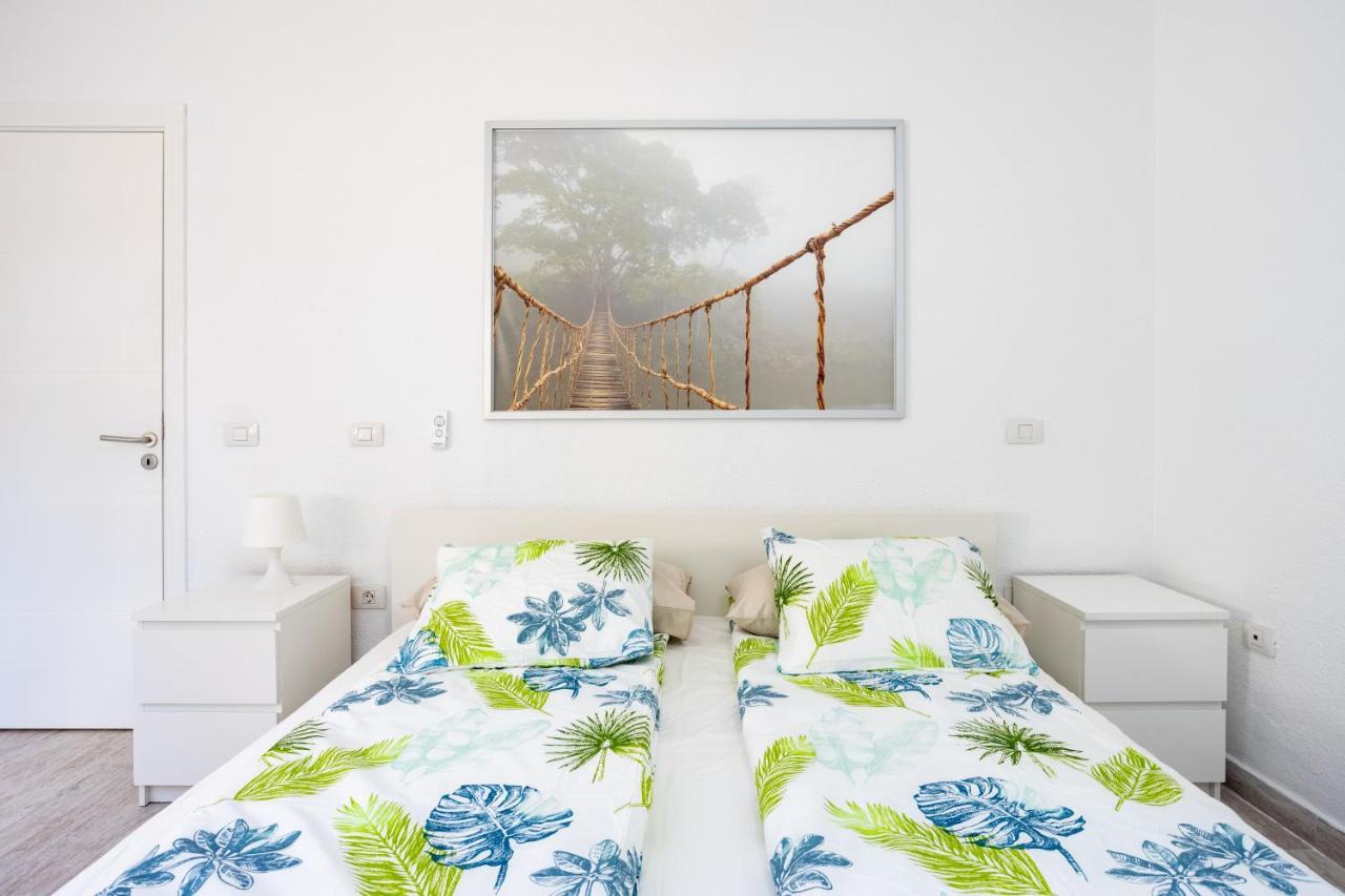 Gigantes Oasis Deluxe By Sunkeyrents Lägenhet Santiago del Teide Exteriör bild